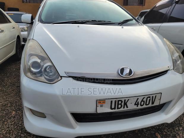 Toyota Wish 2007 White