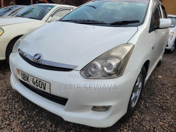 Toyota Wish 2007 White