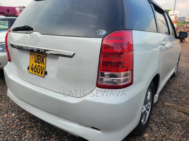 Toyota Wish 2007 White