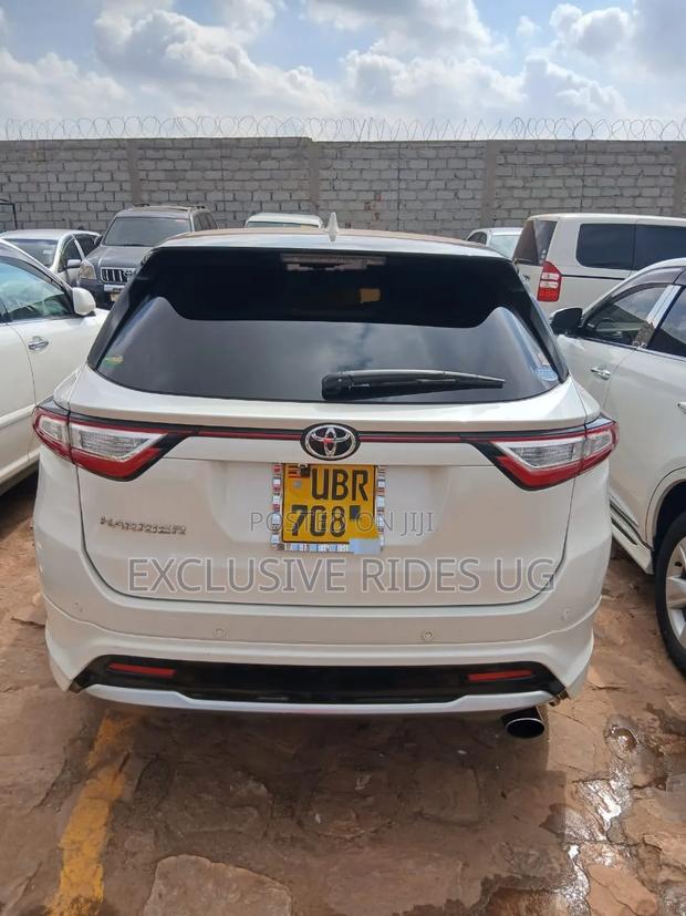 Toyota Harrier 2016 White