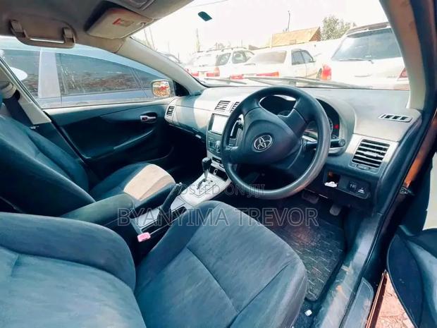 Toyota Corolla Fielder 2010 Black