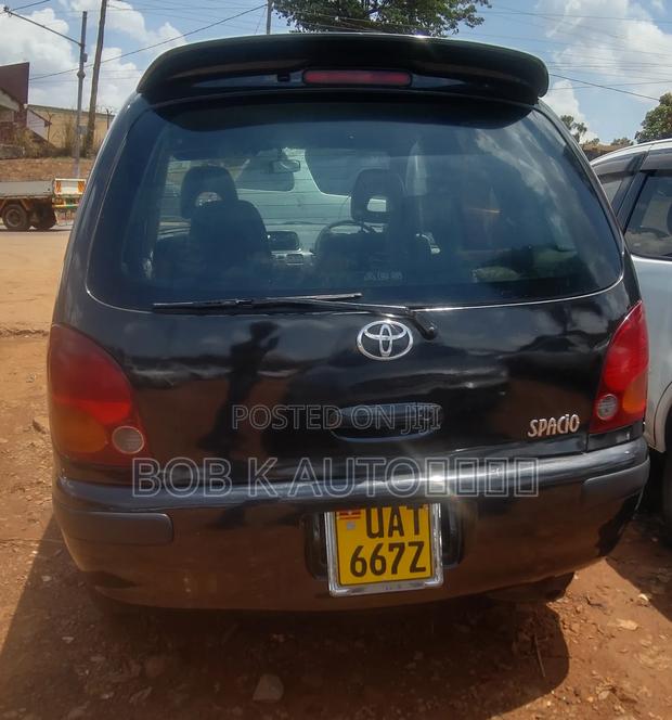 Toyota Corolla Spacio 1999 Black
