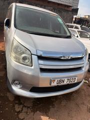 Toyota Noah 2009 Silver for sale