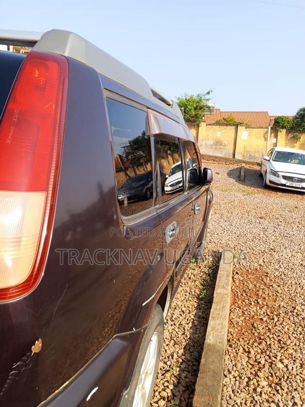 Nissan X-Trail 2.0 2006 Black