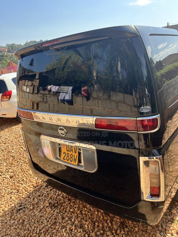 Nissan Elgrand 2008 Black