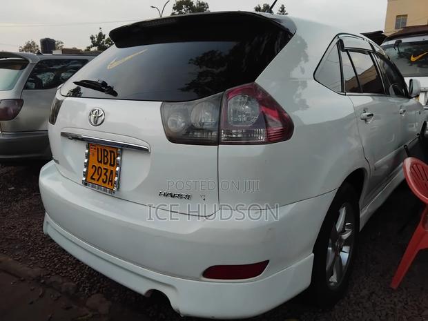 Toyota Harrier 2007 Pearl