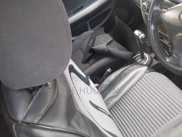 Toyota IST 2005 Silver