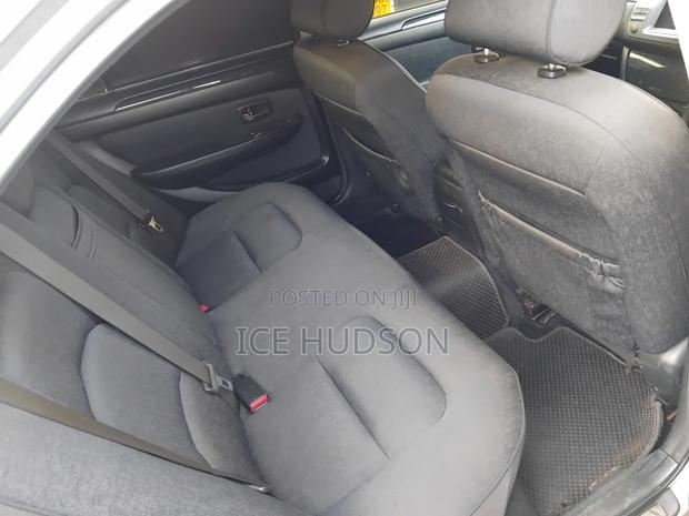 Toyota Brevis 2004 Silver