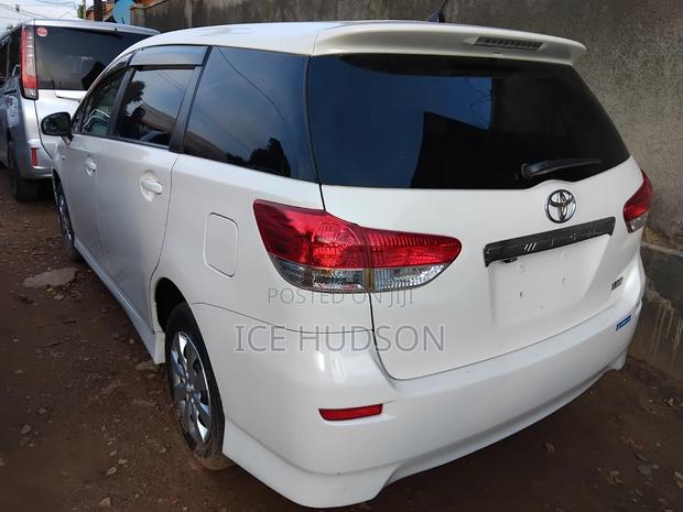 Toyota Wish 2015 White