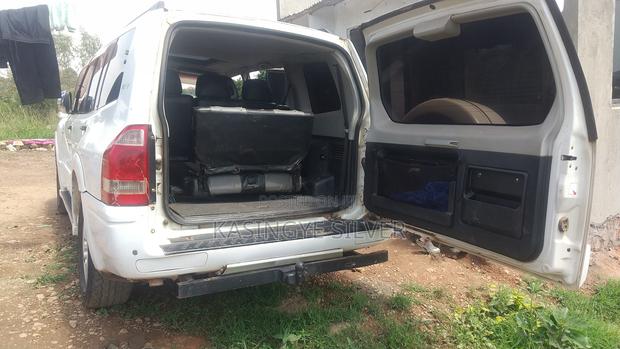 Mitsubishi Pajero Sport 2005 Pearl