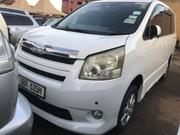 Toyota Noah 2007 White for sale