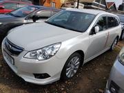 Subaru Legacy 2010 White for sale