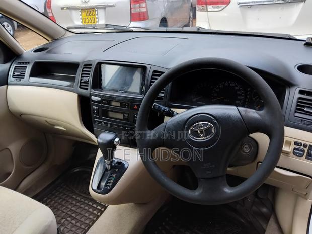Toyota Corolla Spacio 2006 Off white