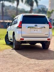 Toyota Land Cruiser Prado 2.8 2018 White for sale