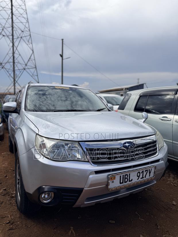 Subaru Forester 2009 Silver