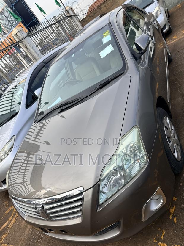 Toyota Premio 2012 Gray