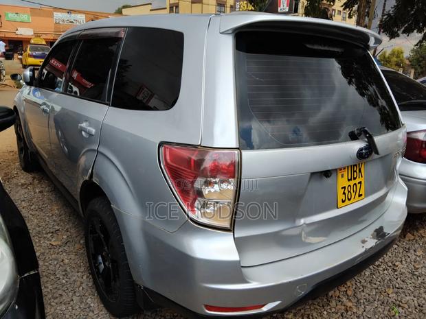 Subaru Forester 2009 Silver