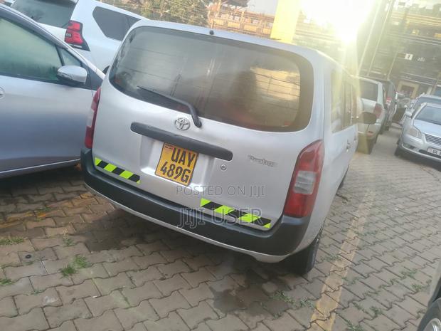 Toyota Probox 2002 Silver