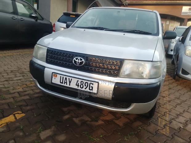 Toyota Probox 2002 Silver