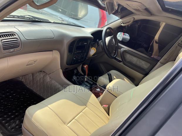 Toyota Land Cruiser Prado 4.0 Petrol TX-L 2006 White