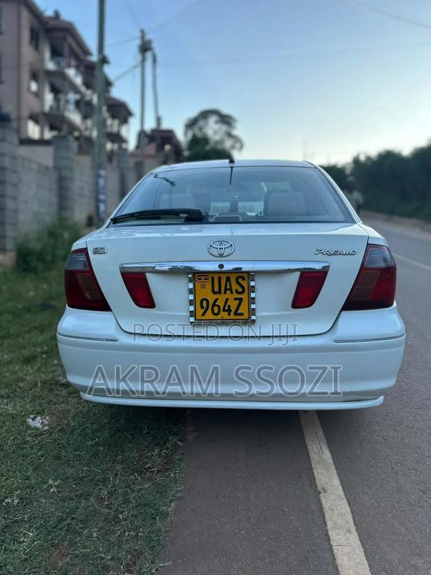 Toyota Corona Premio 2000 White