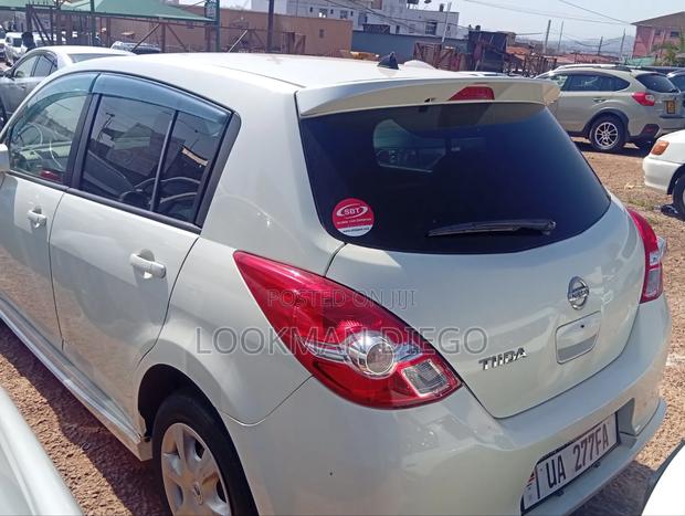Nissan Tiida 2012 White