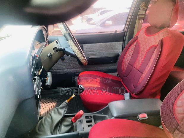 Toyota Hilux 1999