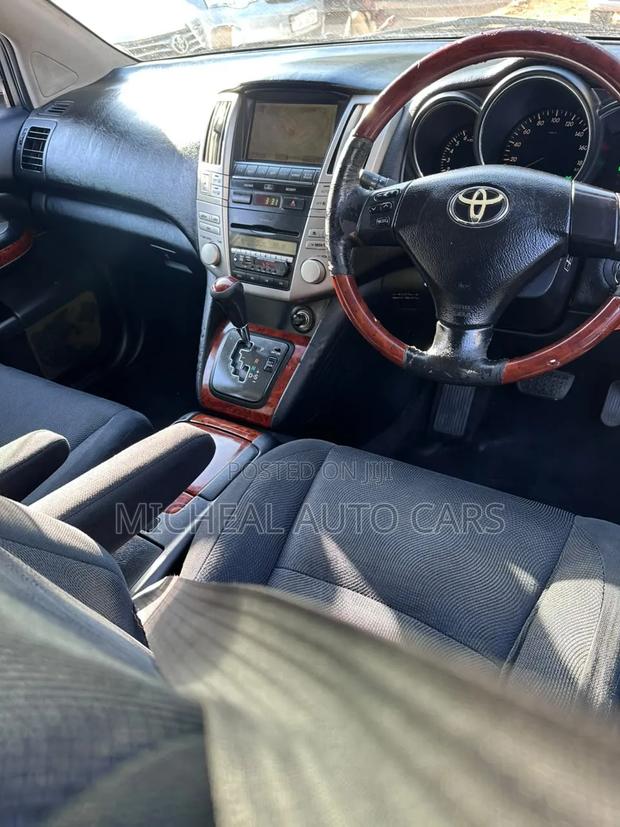 Toyota Harrier 2007 Silver