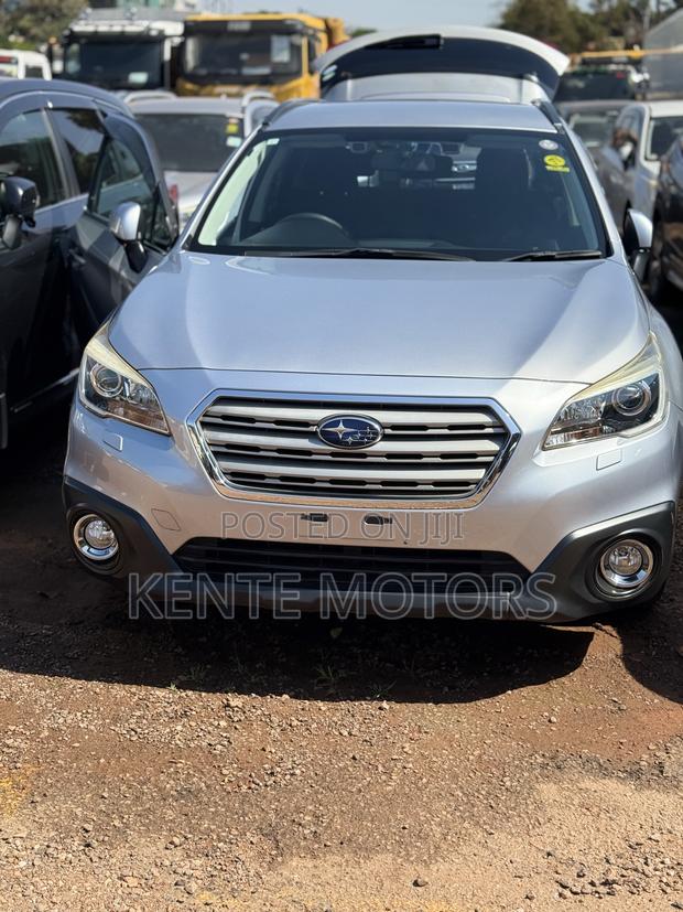 Subaru Outback 2.5i 4dr Wagon AWD (2.5L 4cyl CVT) 2015 Silver