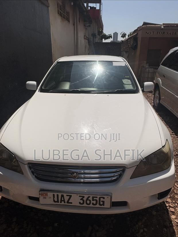 Toyota Altezza 2005 White