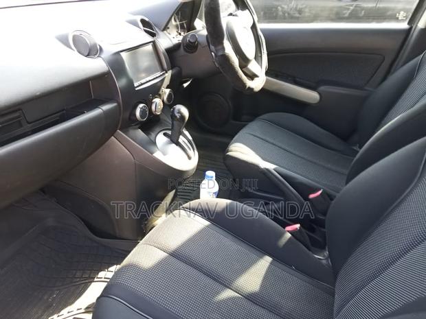 Mazda Demio 2009 Gray