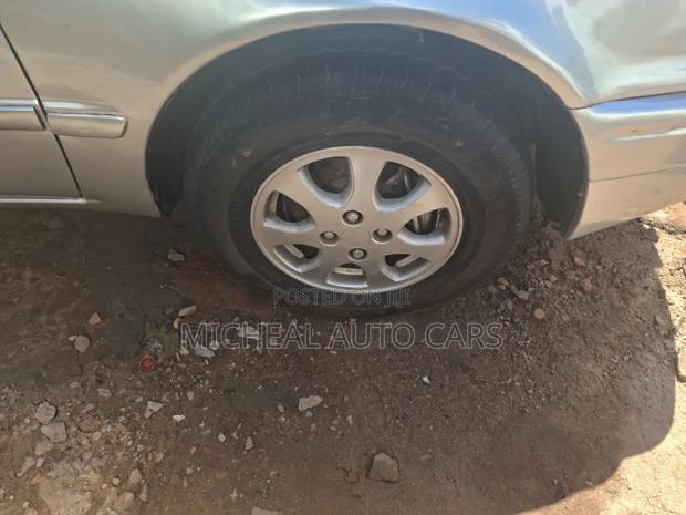 Toyota Carib 1998 Gray