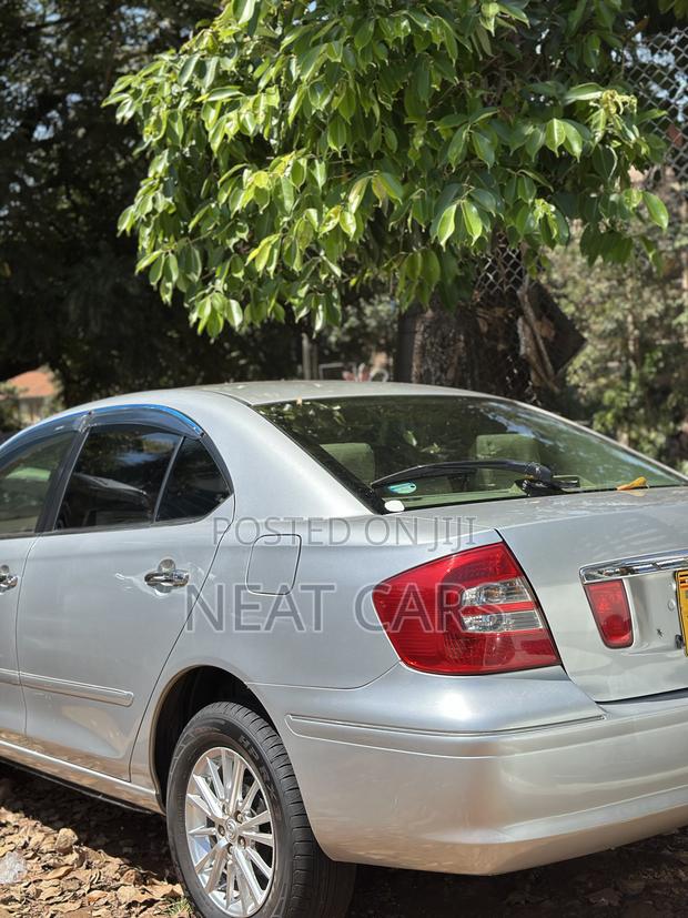 Toyota Premio 2006 Silver