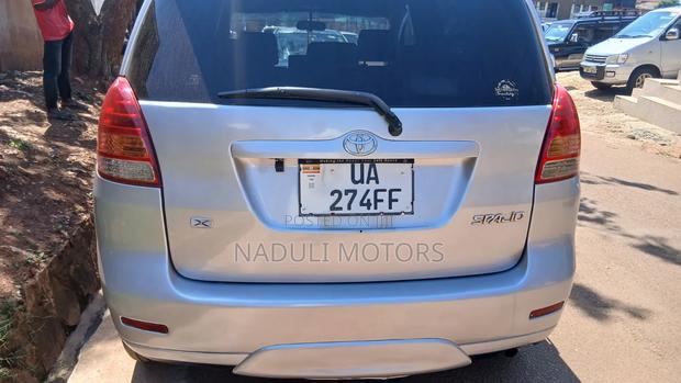 Toyota Corolla Spacio 2004 Silver