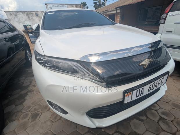 Toyota Harrier 2014 White