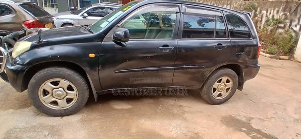 Toyota RAV4 2001 Black