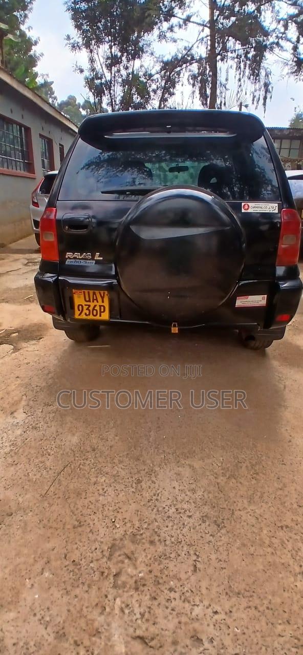 Toyota RAV4 2001 Black
