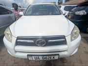 Toyota RAV4 2009 White for sale