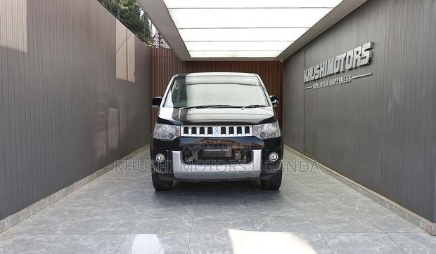 Mitsubishi Delica 2013 Black