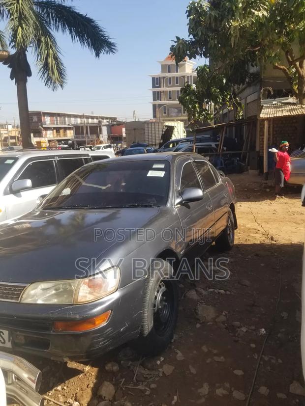 Toyota Corolla 1994 Black