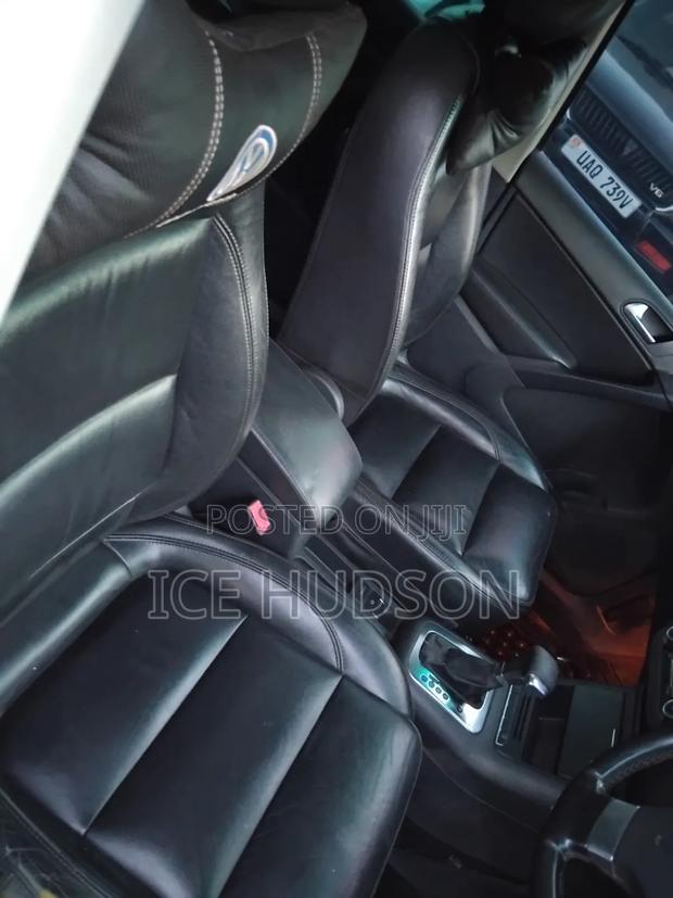 Volkswagen Tiguan 2011 Silver