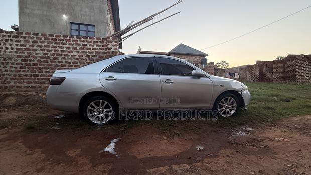 Toyota Camry 2009 Silver