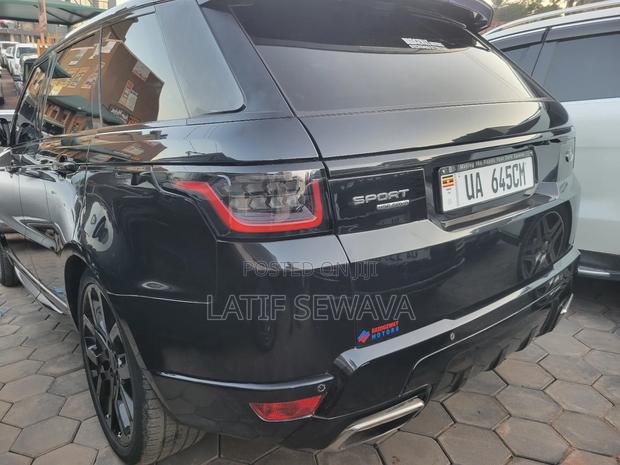 Land Rover Range Rover Sport HSE 4x4 (3.0L 6cyl 8A) 2016 Black