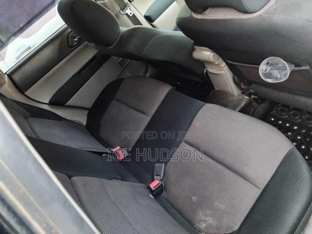 Subaru Forester 2006 Black
