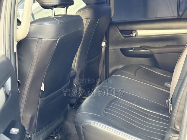 Toyota Hilux Revo Double Cab Deisel 2.8 AWD 2020 Silver