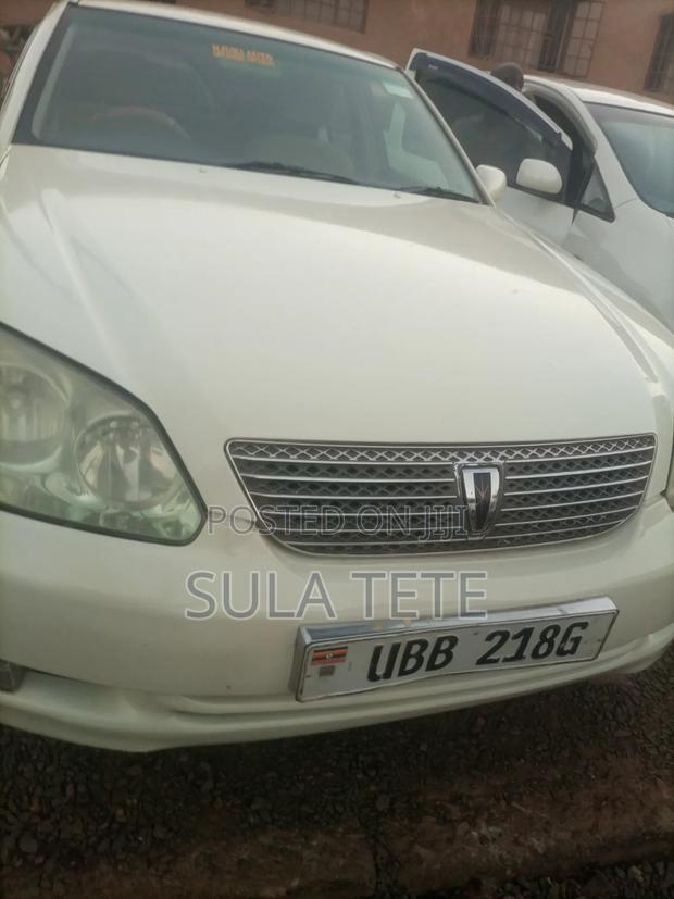 Toyota Mark II 2002 White