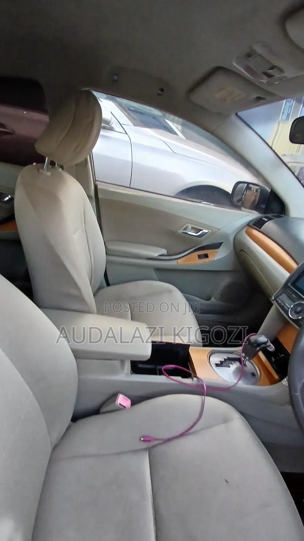 Toyota Premio 2009 Silver
