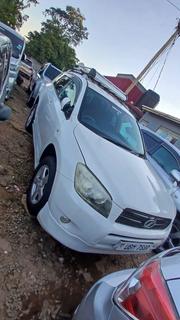 Toyota RAV4 2010 White for sale