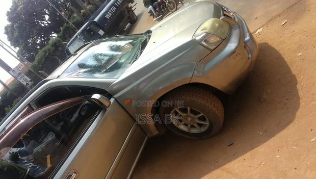 Nissan X-Trail 2002 Brown