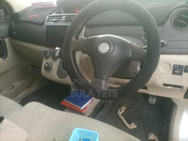 Toyota Passo Sette 2010 Silver